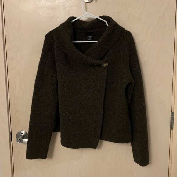 Adrianna Vittadini wrap sweater with button, size M - Picture 1 of 5